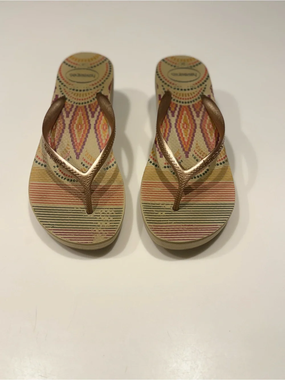 Havaianas Wedge Flip Flops - Metallic Gold EU40